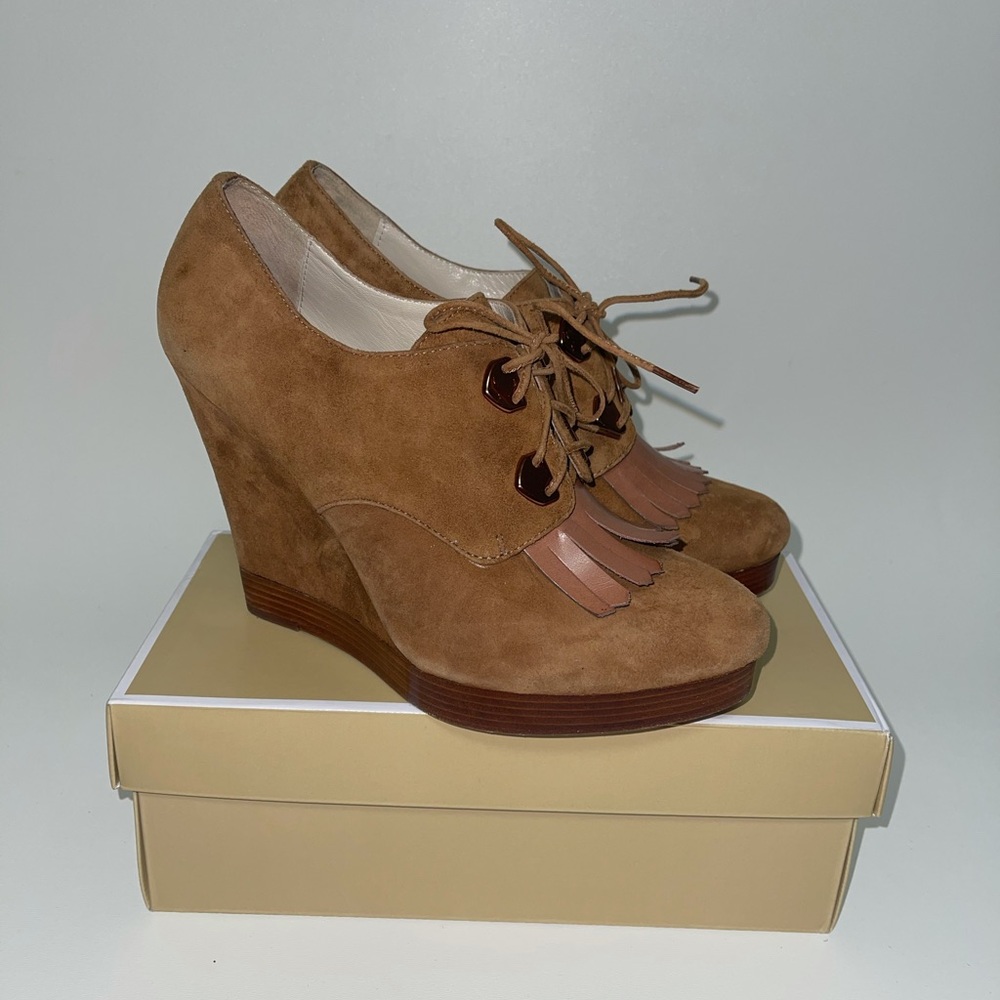 MICHAEL KORS Leather platform shoes